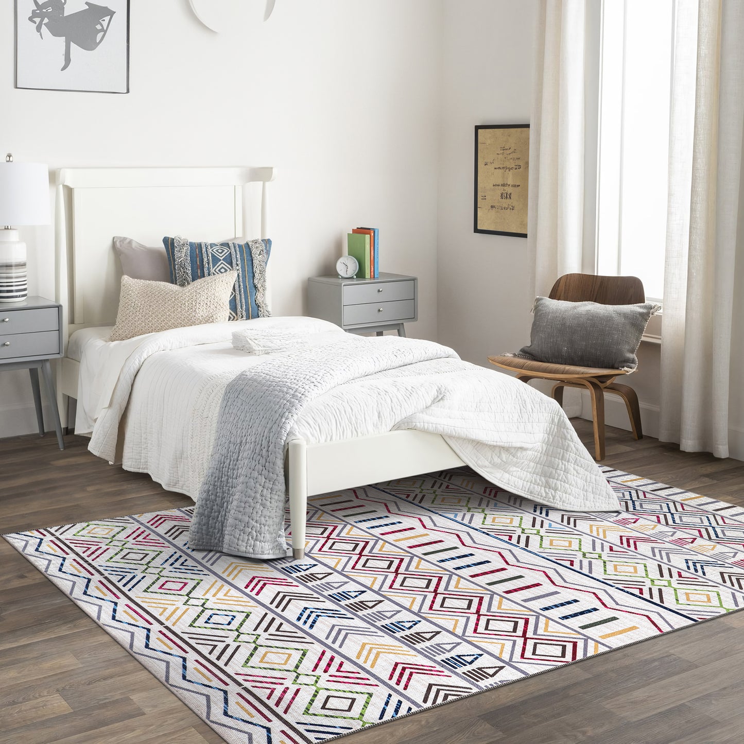 RW1005A washable area rug in a modern bedroom