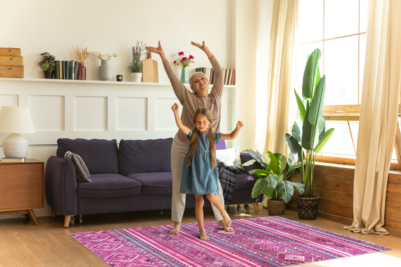 RW1322P washable chenille rug texture and pattern detail