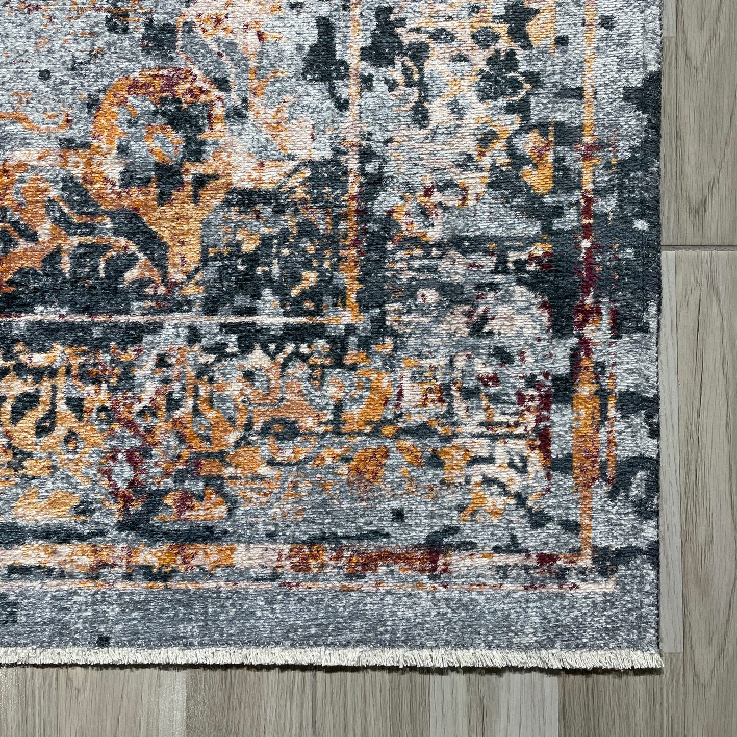 RW7027 washable chenille rug texture and pattern detail