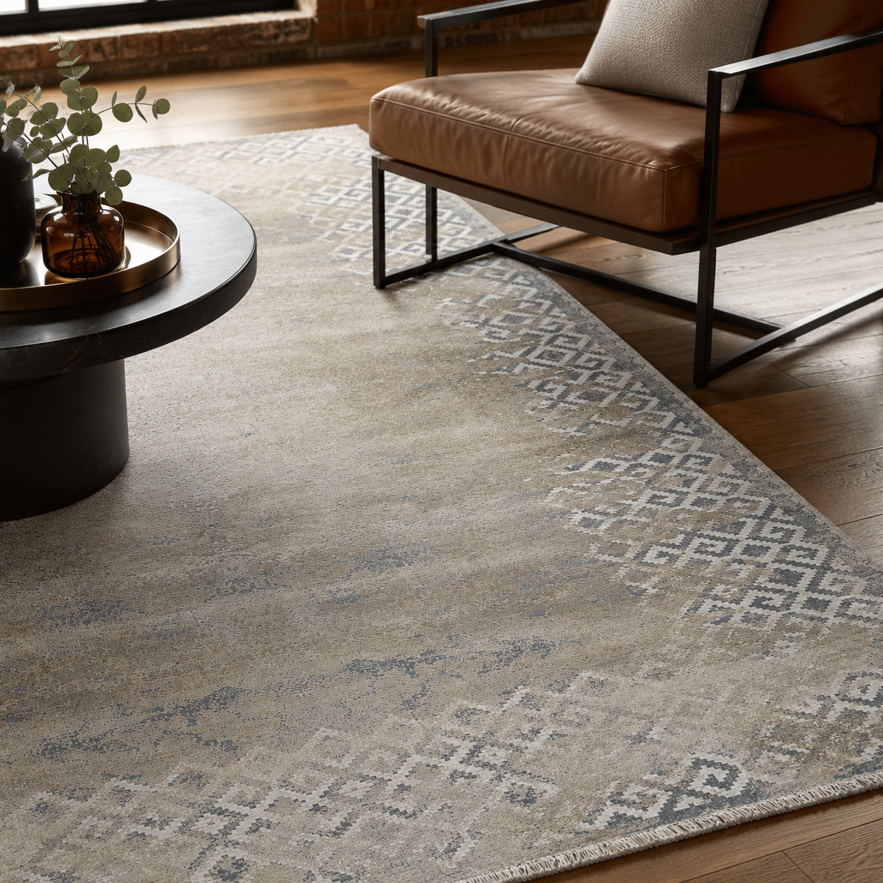 RW7160 washable chenille rug texture and pattern detail