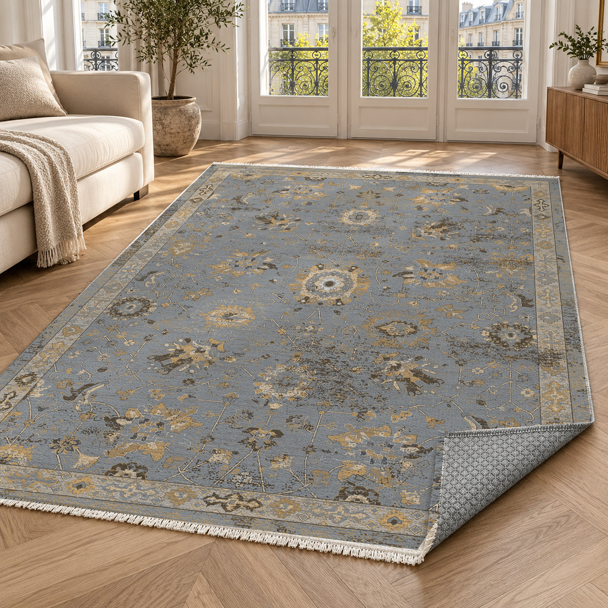 Ushak Silver Grey Classic Washable Rug — paris living